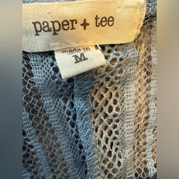 Cute coverup - Picture 2 of 2